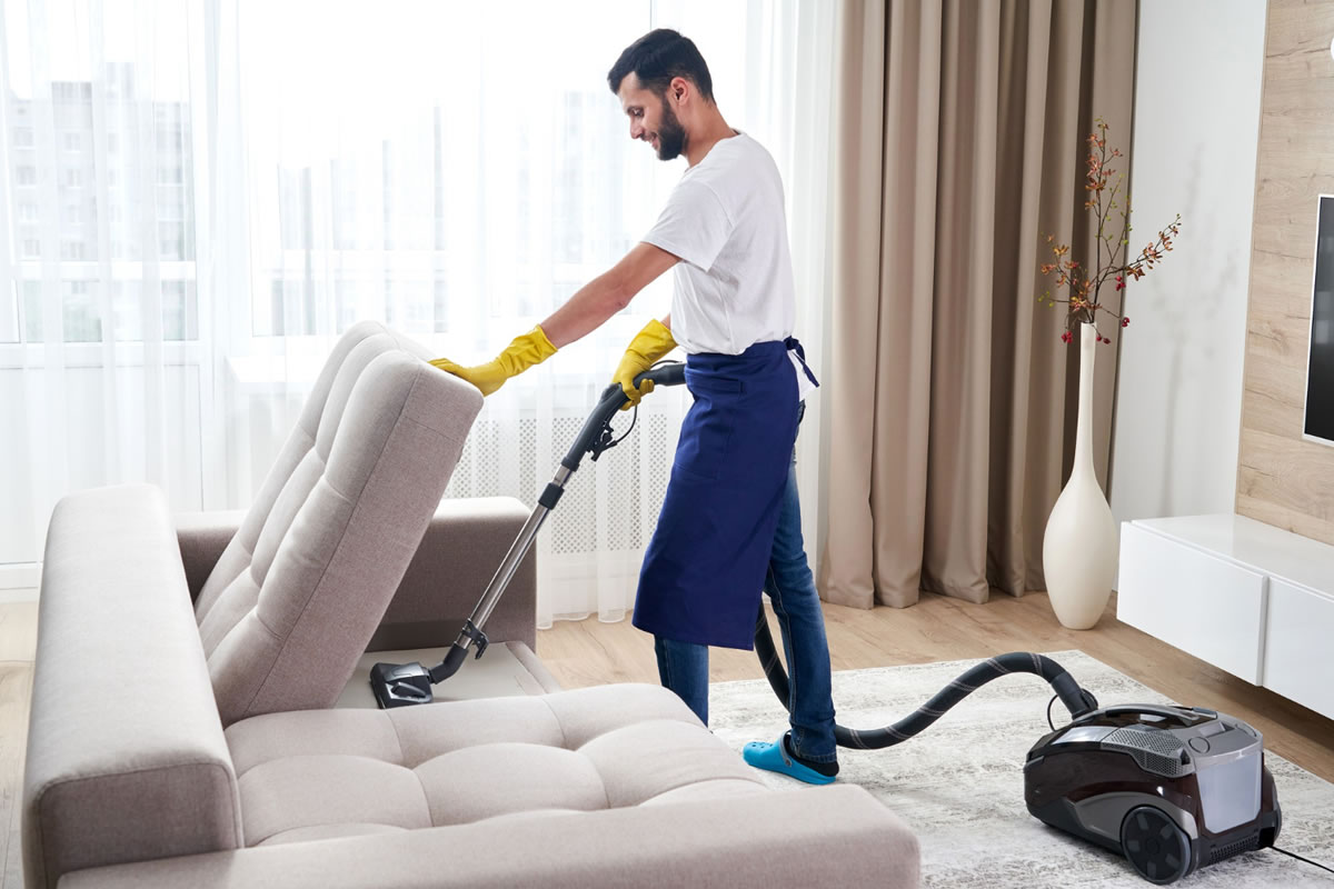 Five Reasons to Get a Professional House Cleaning